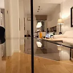 Eleganza In Centro Citta Apartmán *